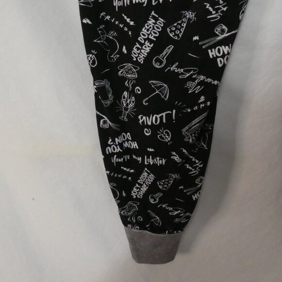 FRIENDS The Television Series | XL - extra large | Patterned Pajama Pants - Picture 15 of 16